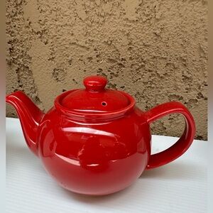 Ceramic Pint Price & Kensington Classic Traditional Red Teapot